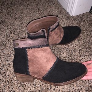 Roxy Booties